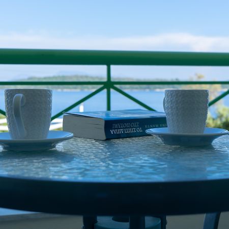 Tropicana Inn Nydri  Eksteriør billede
