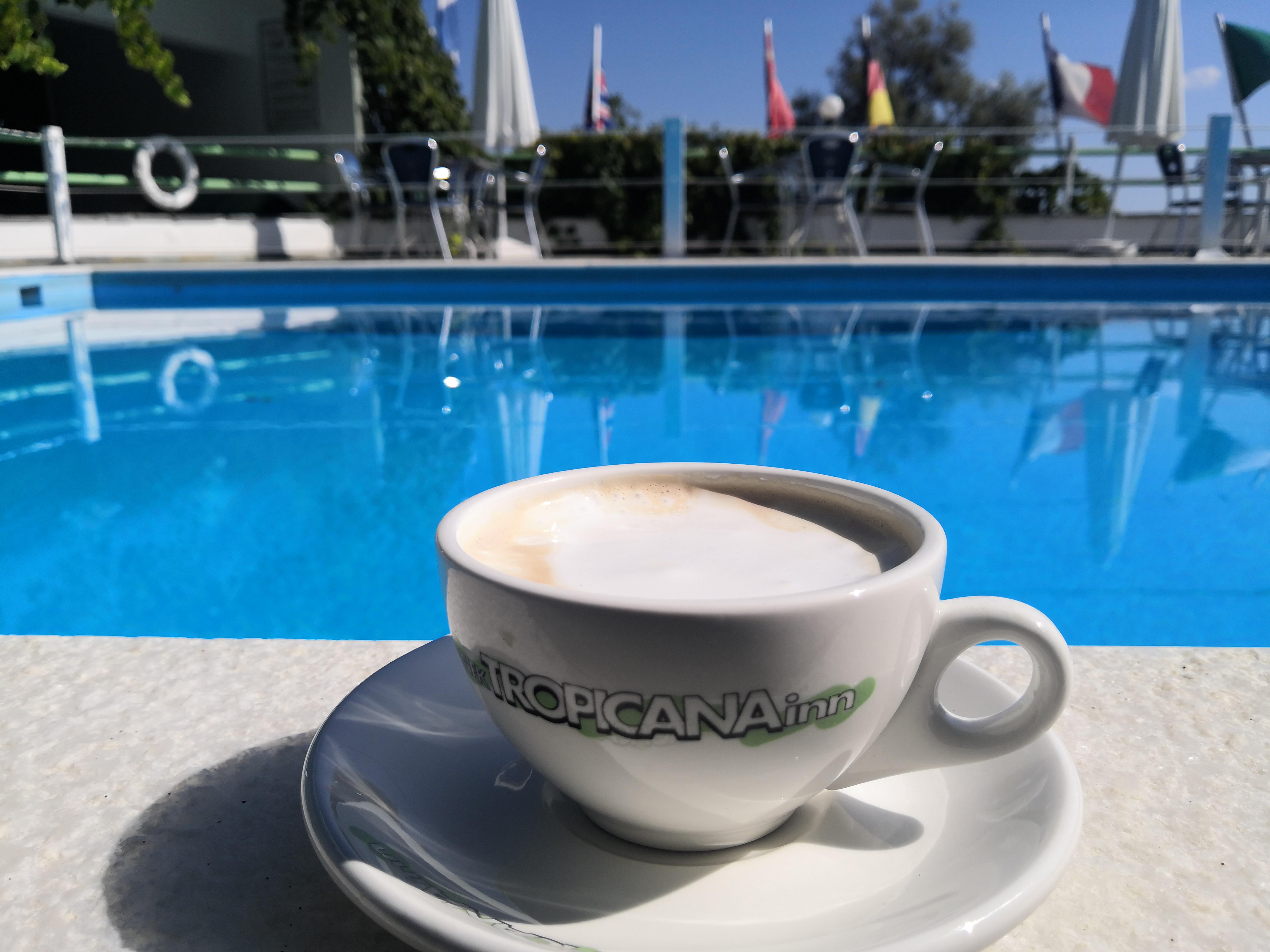 Tropicana Inn Nydri  Eksteriør billede