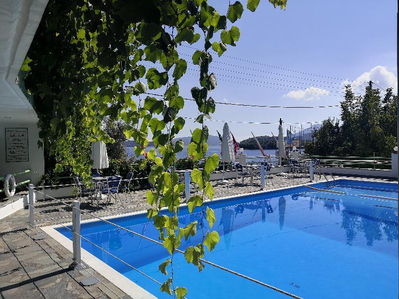 Tropicana Inn Nydri  Eksteriør billede